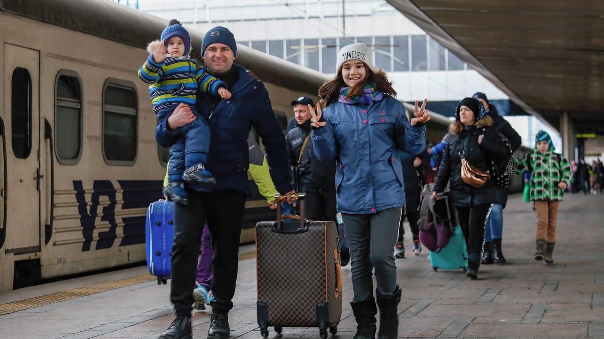 Nejvíce Ukrajinců s dočasnou ochranou je v Německu, Česko je až třetí, odhalil Eurostat